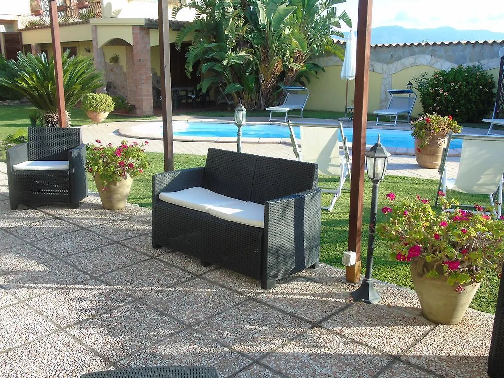 Villa Graziosa Quartu Sant'Elena 0*,